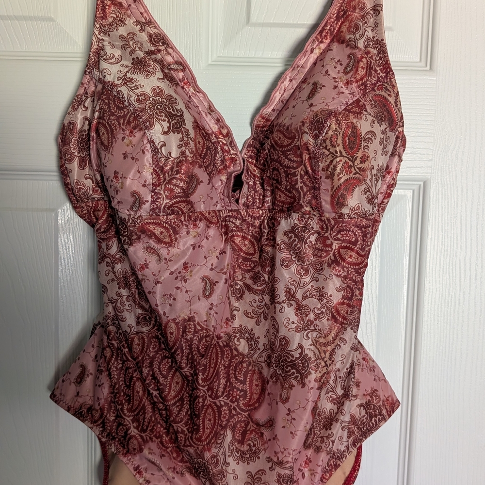 Elegant Paisley One-Piece Swimsuit